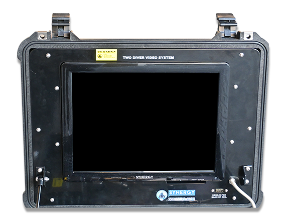 PORTABLE TWO DIVER VIDEO SYSTEMS